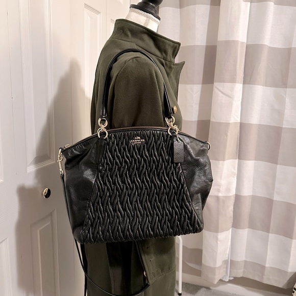 Coach Kelsey Black Medium Gathered Twist Satchel - Picture 3 of 6